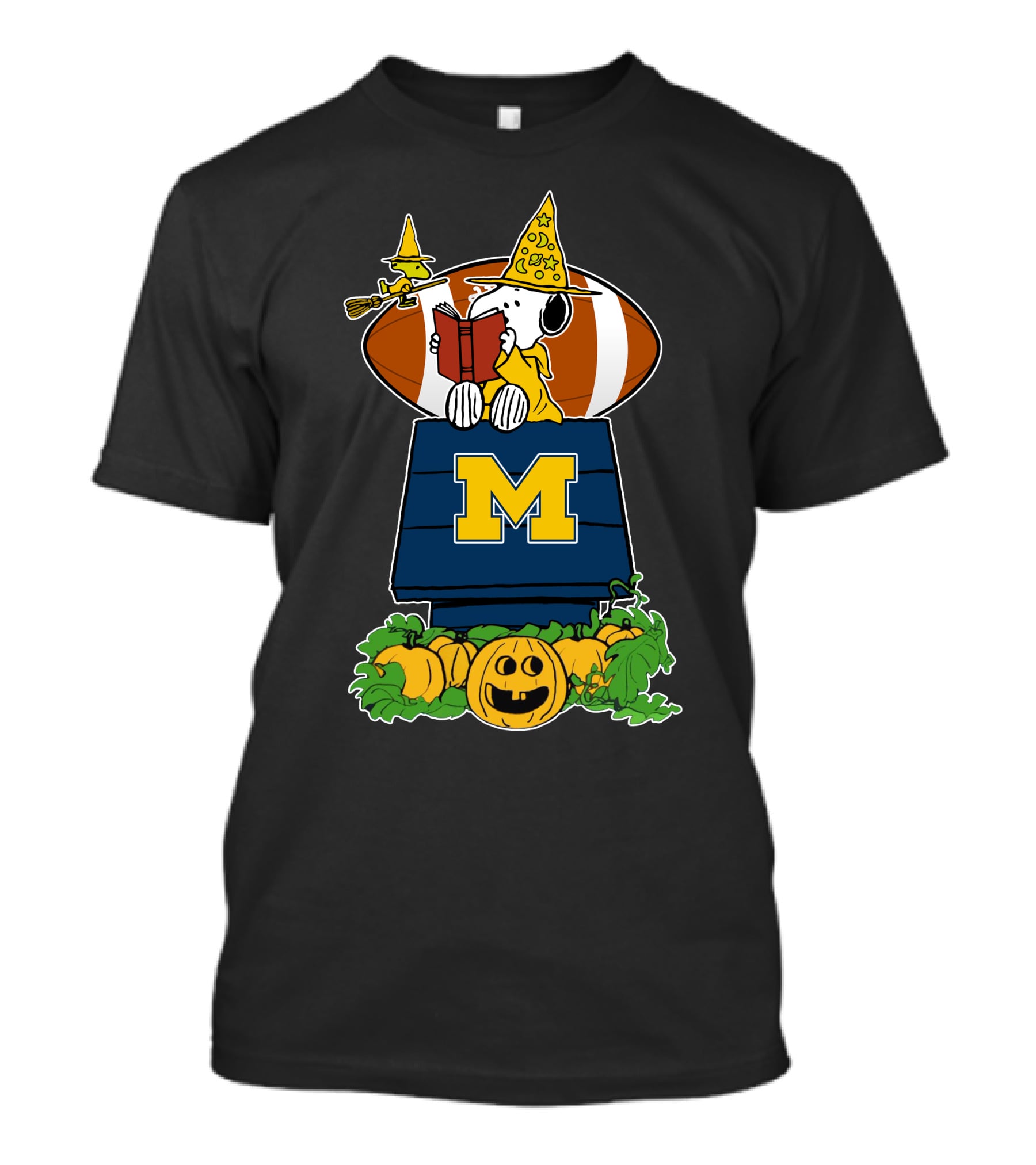 Michigan Wolverines Snoopy Halloween Pumpkin Football Scene T-Shirt