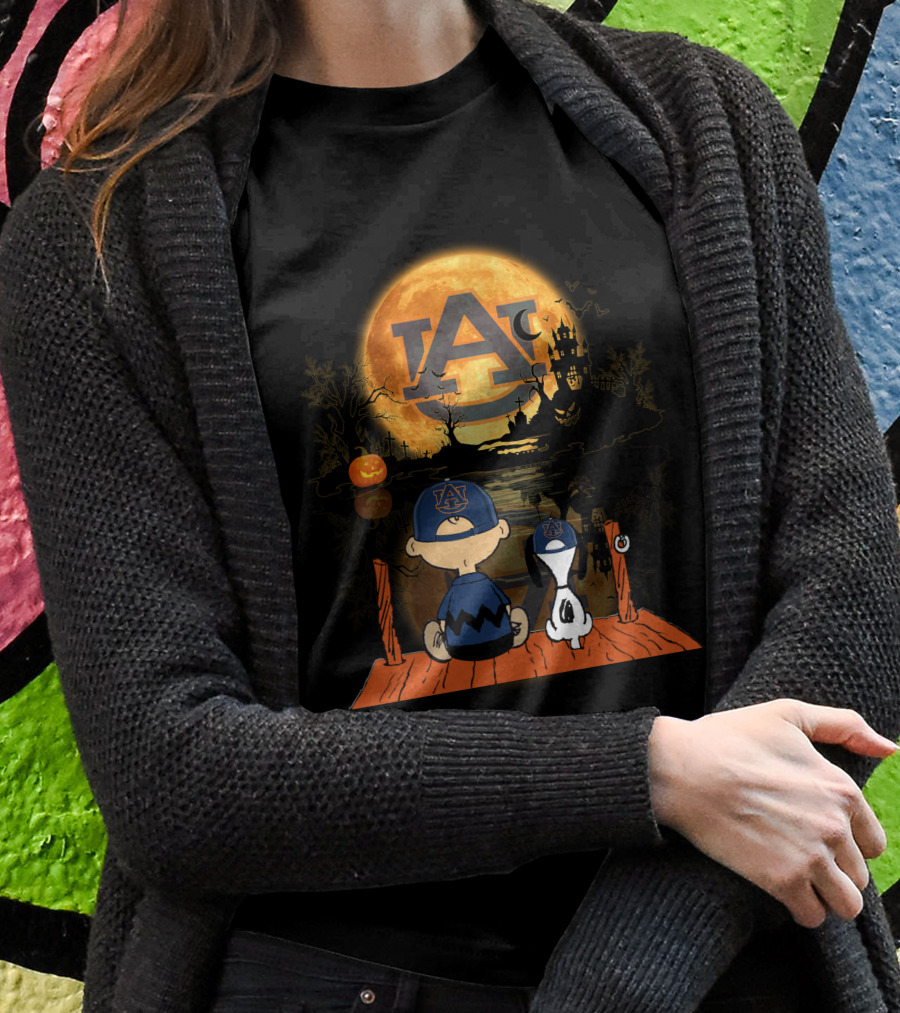 Auburn Tigers Halloween Moonlit Peanuts Reflection T-Shirt