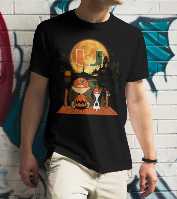 Miami Hurricanes Halloween Full Moon U Logo Charlie And Snoopy Scene 495 L1TTT T-Shirt