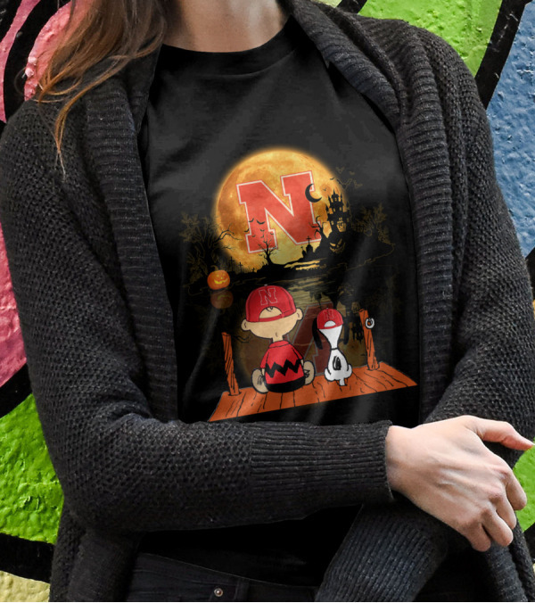Nebraska Cornhuskers Halloween Peanuts Moon 495 L1TTT T-Shirt