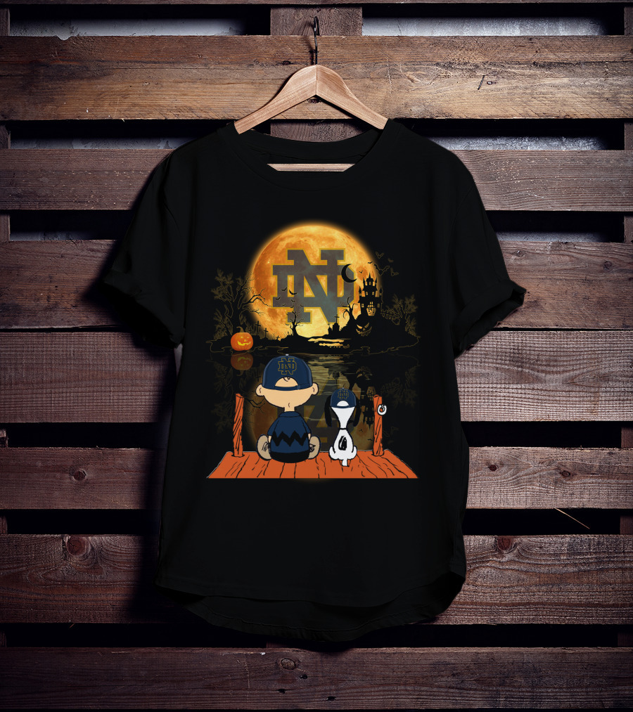 Notre Dame Fighting Irish Halloween Moonlit Scene With Peanuts Characters T-Shirt