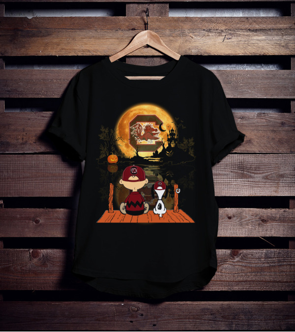 South Carolina Gamecocks Halloween Moonlit Reflection With Characters 495 L1TTT T-Shirt
