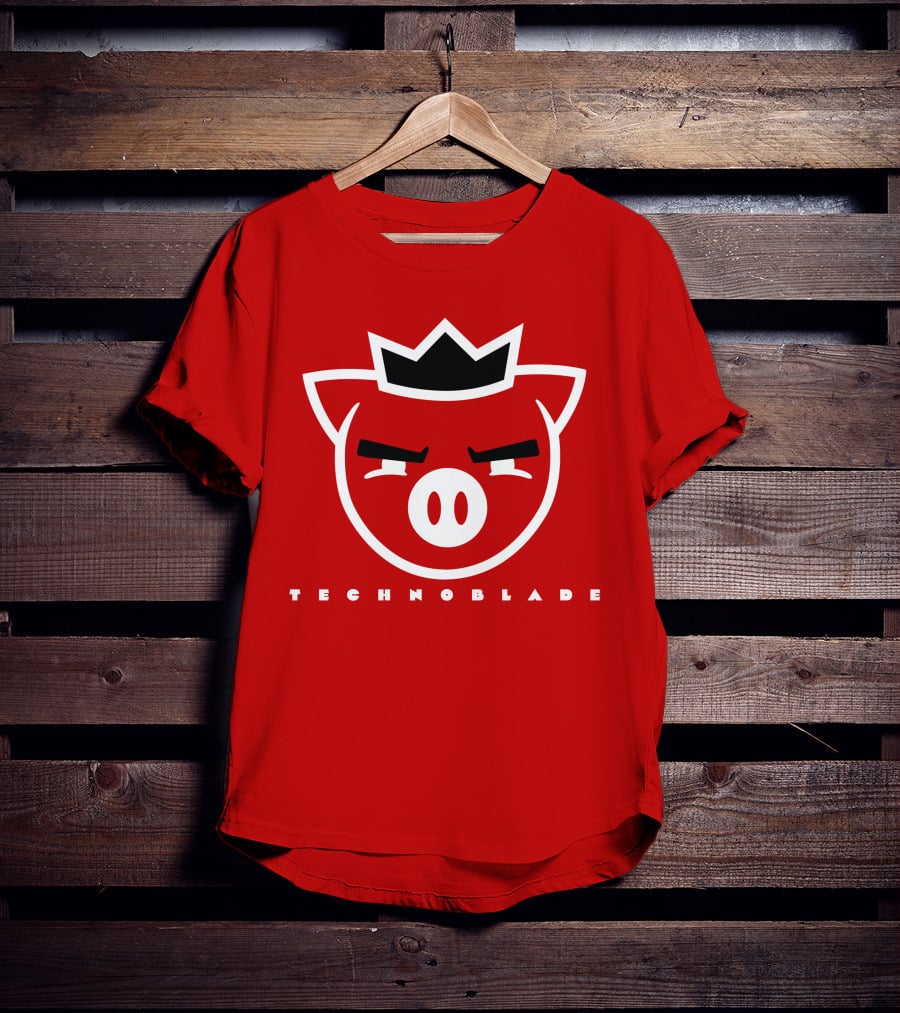 TECHNOBLADE Pig Crown T-Shirt