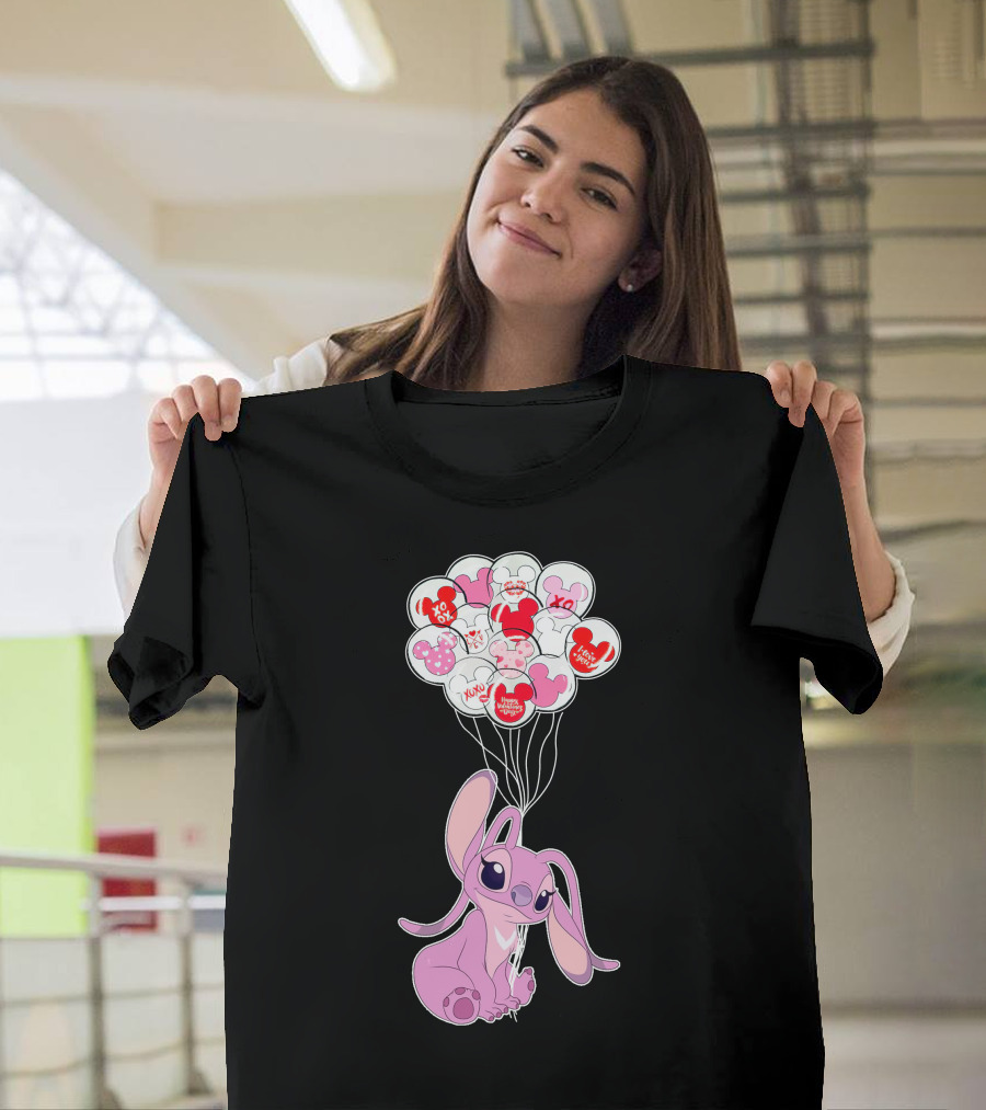 Angel Valentine's Day Balloons And Hearts T-Shirt