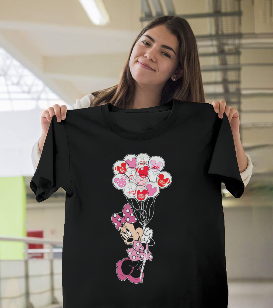 Minnie Mouse Holding Heart Balloons With Xoxo And Hugs Kisses Patterns T-Shirt