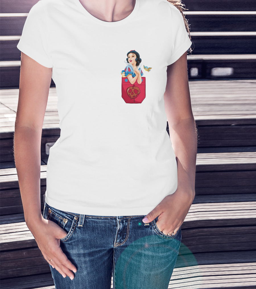 Snow White With Bluebird And Poison Apple Pocket T-Shirt