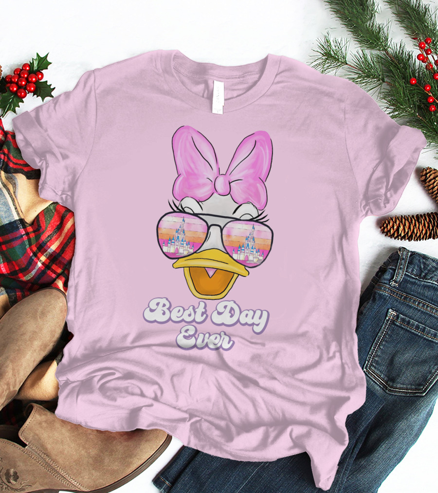 Best Day Ever Daisy Duck Disney Castle Reflection T-Shirt