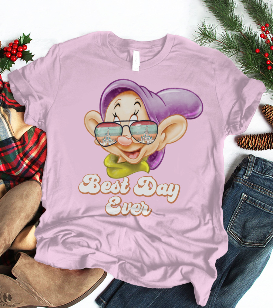 Best Day Ever Dopey Sunglasses Castle T-Shirt