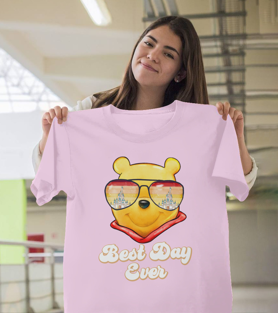 Best Day Ever Pooh Sunglasses Castle T-Shirt