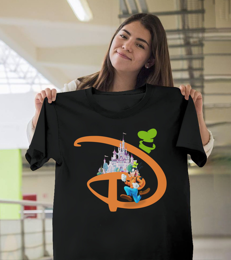 Disney Goofy Castle Icon With Green Hat Motif T-Shirt