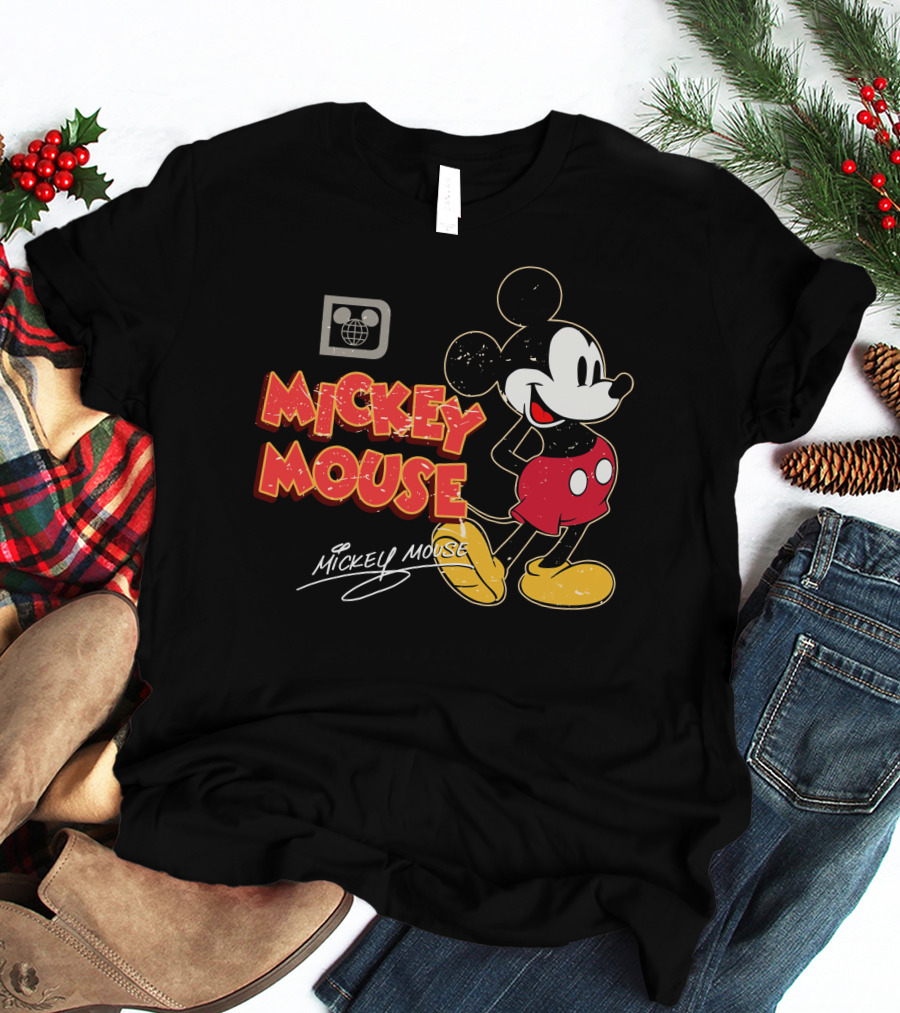 Mickey Mouse Iconic Character Vintage Style Retro Red Shorts T-Shirt