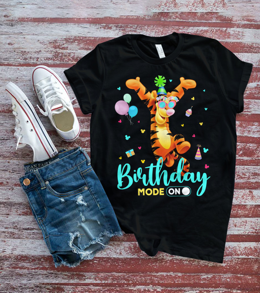 Tigger Birthday Mode On Party Celebration Balloons Cupcake Hat T-Shirt