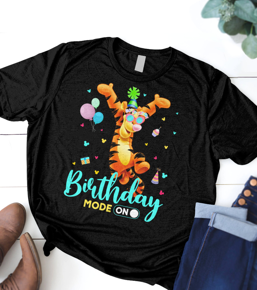 Tigger Birthday Mode On Party Celebration Balloons Cupcake Hat T-Shirt