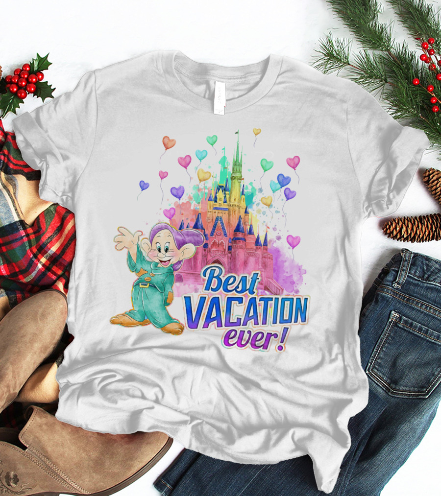 Best Vacation Ever Dopey Castle Hearts T-Shirt
