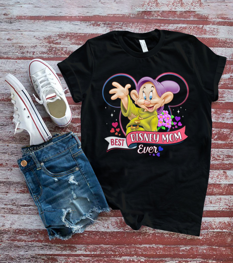 Best Disney Mom Ever With Dopey And Hearts T-Shirt