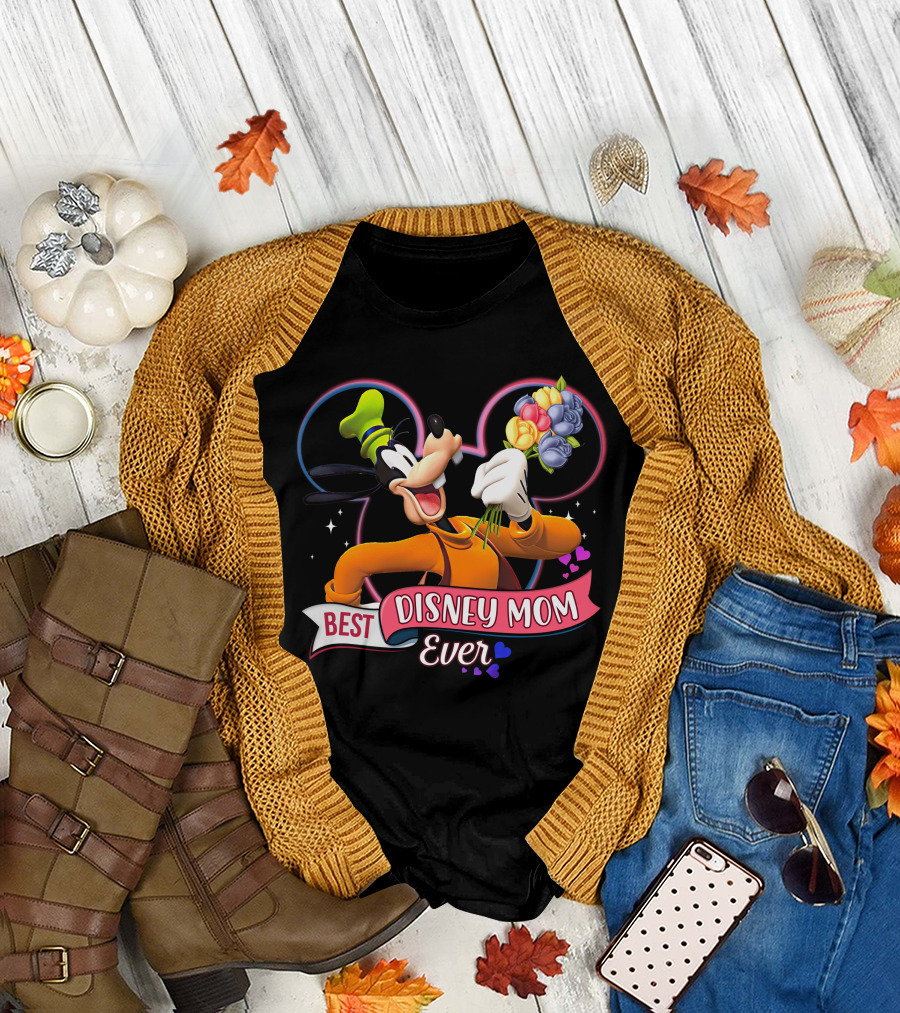 Best Disney Mom Ever Goofy Holding Flowers Pixar Balloons Hearts T-Shirt