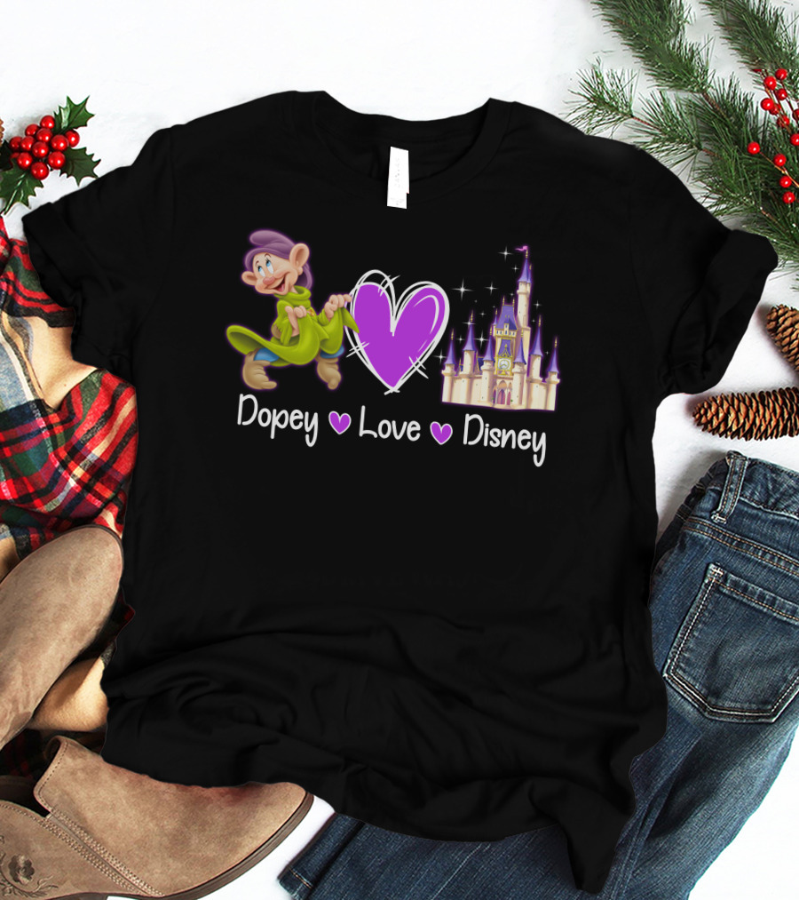 Dopey Love Disney Castle Magic T-Shirt