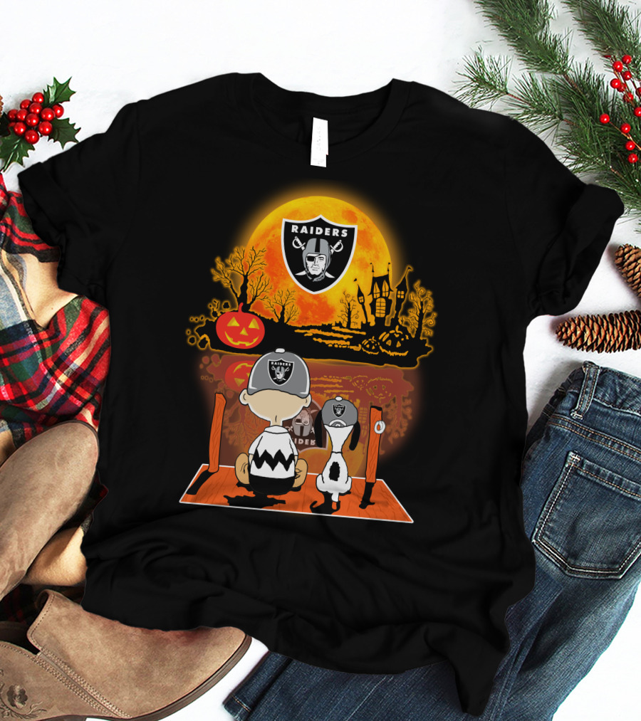 Raiders Halloween Snoopy Charlie Brown Pumpkin Moon T-Shirt