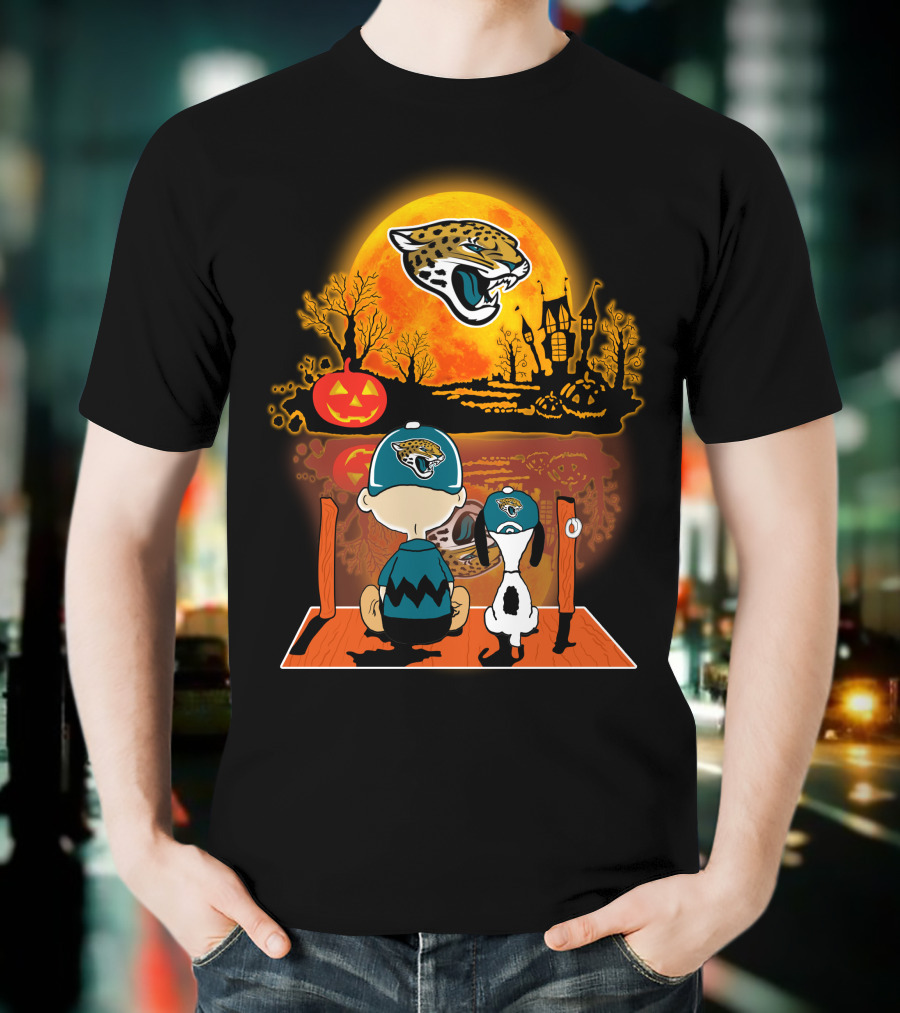 Jacksonville Jaguars Halloween Snoopy Charlie Brown Pumpkin Moon T-Shirt