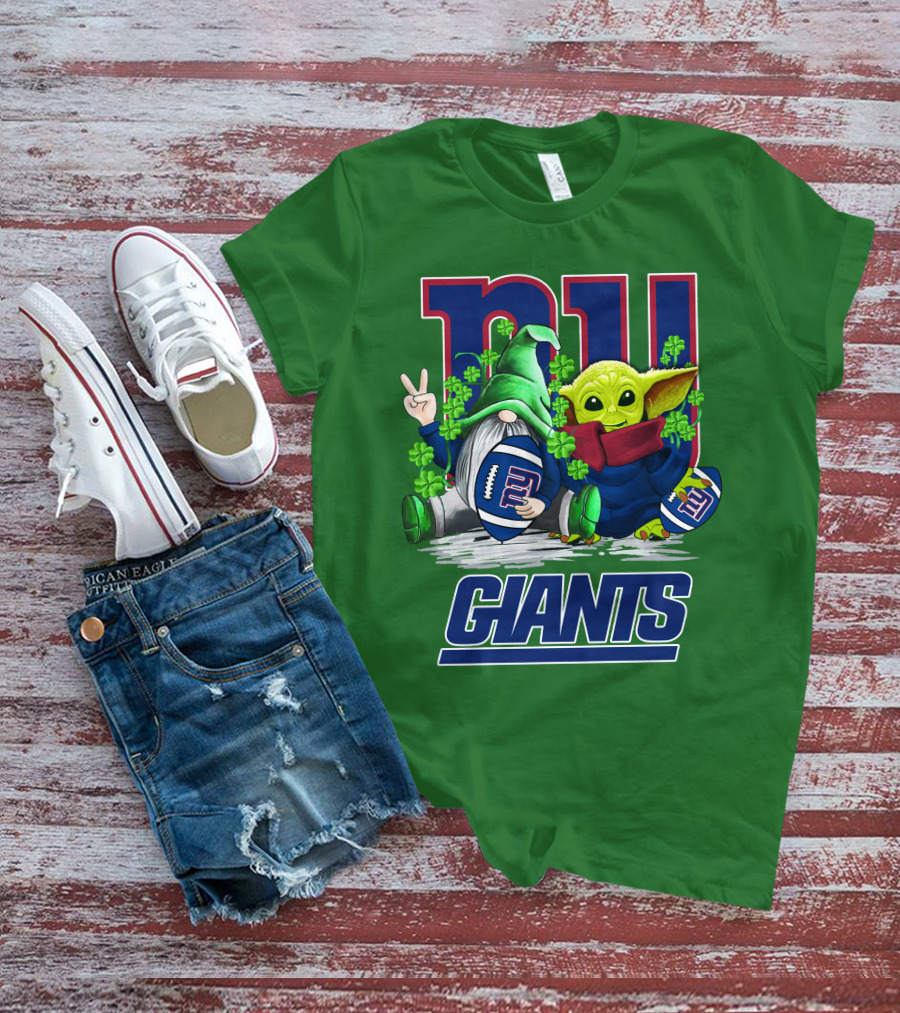 New York Giants Football St. Patrick's Day Gnome And Yoda T-Shirt
