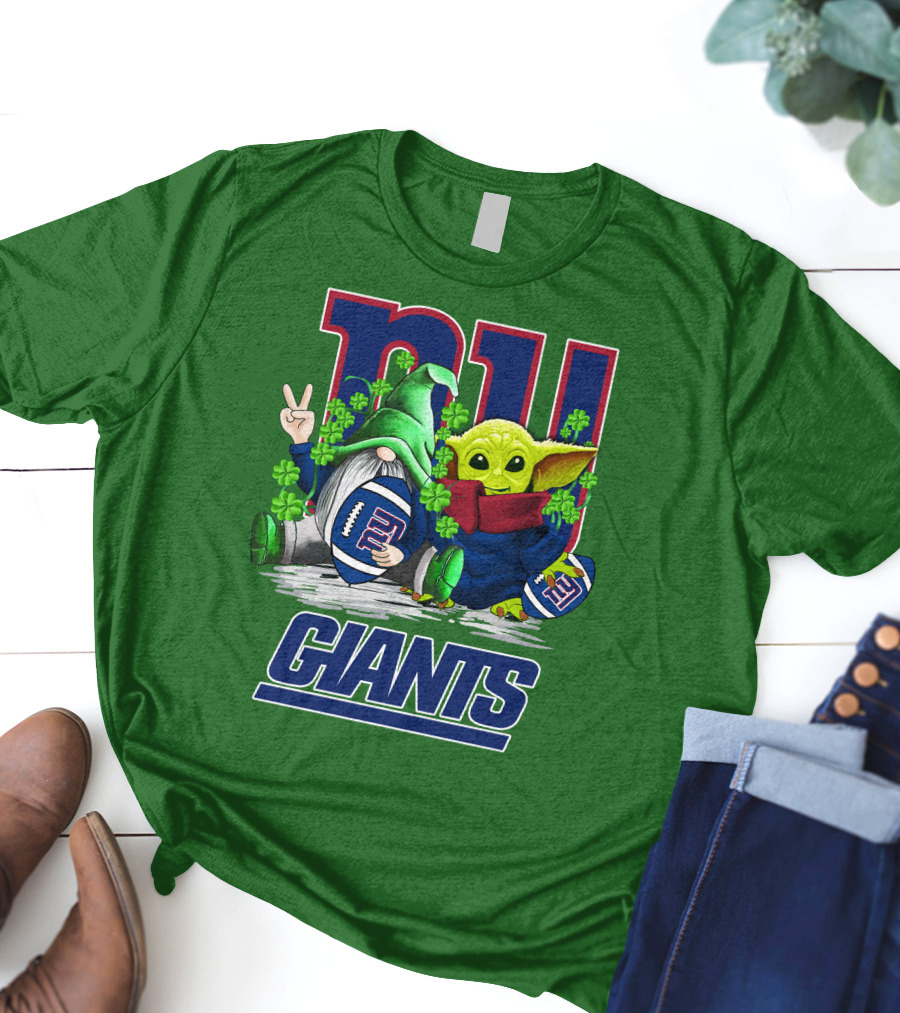 New York Giants Football St. Patrick's Day Gnome And Yoda T-Shirt