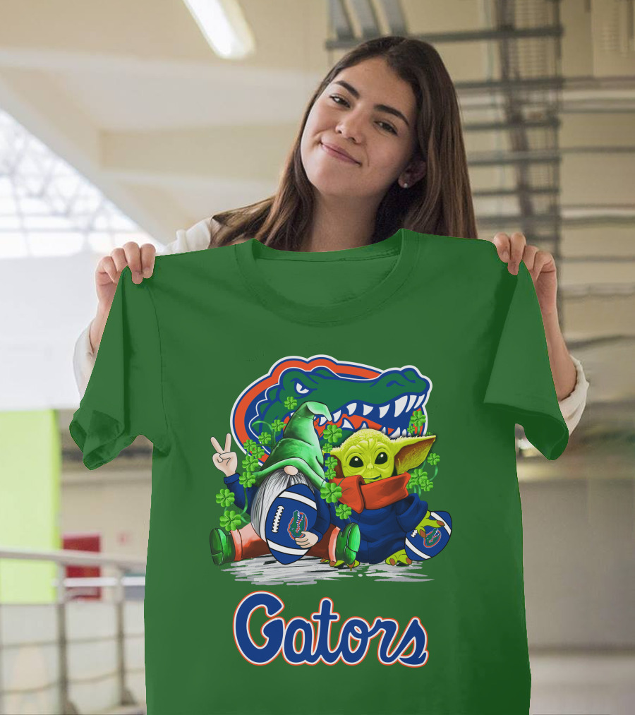 Florida Gators Football St. Patrick's Day Gnome And Baby Alien T-Shirt