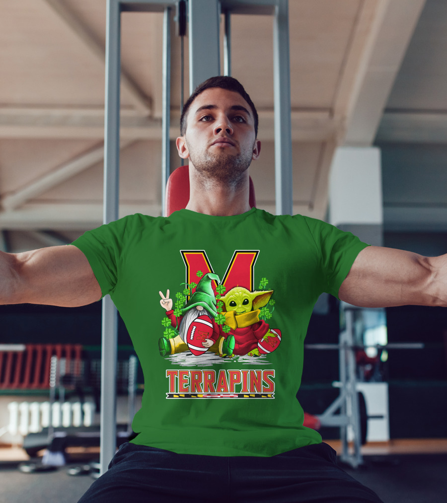 Maryland Terrapins Football St. Patrick's Day Gnome And Baby Yoda T-Shirt
