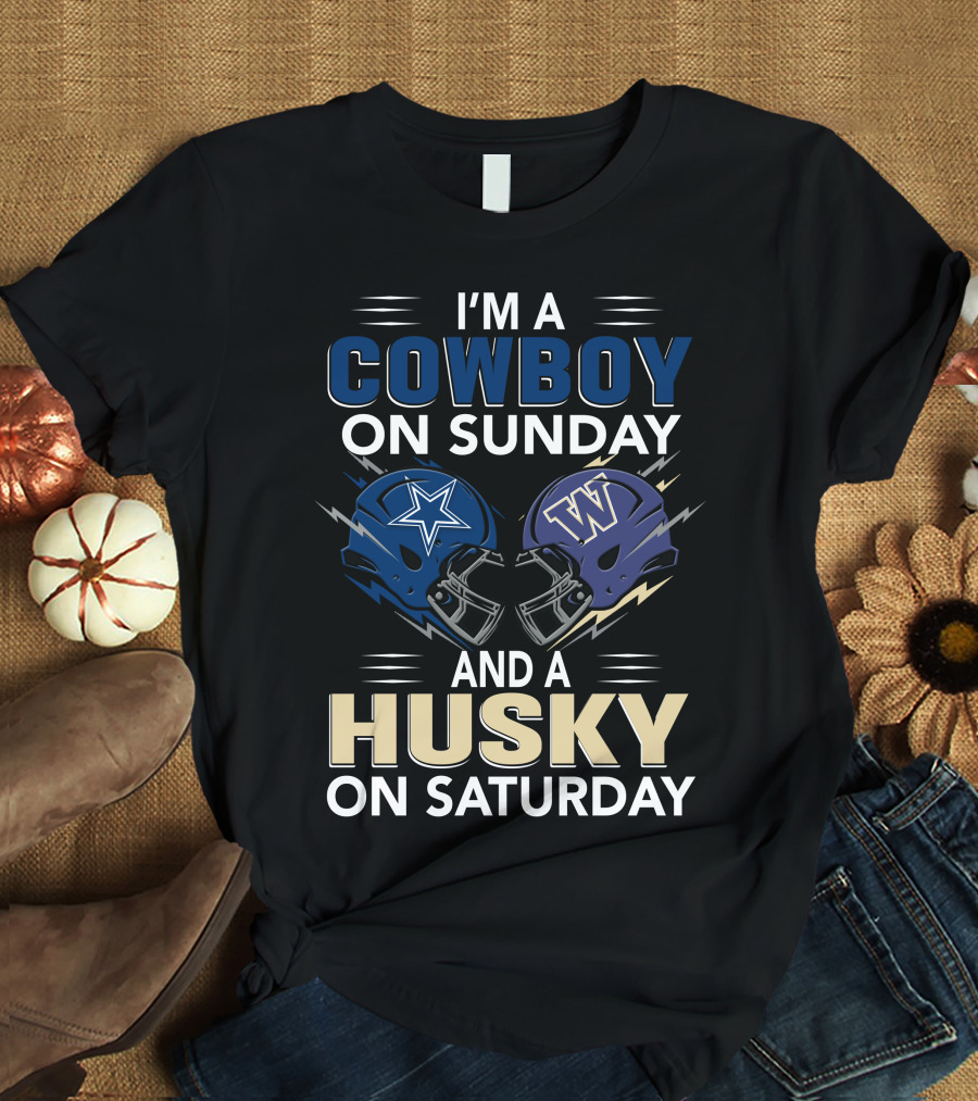 I'm A Cowboy On Sunday And A Husky On Saturday Football Helmets T-Shirt