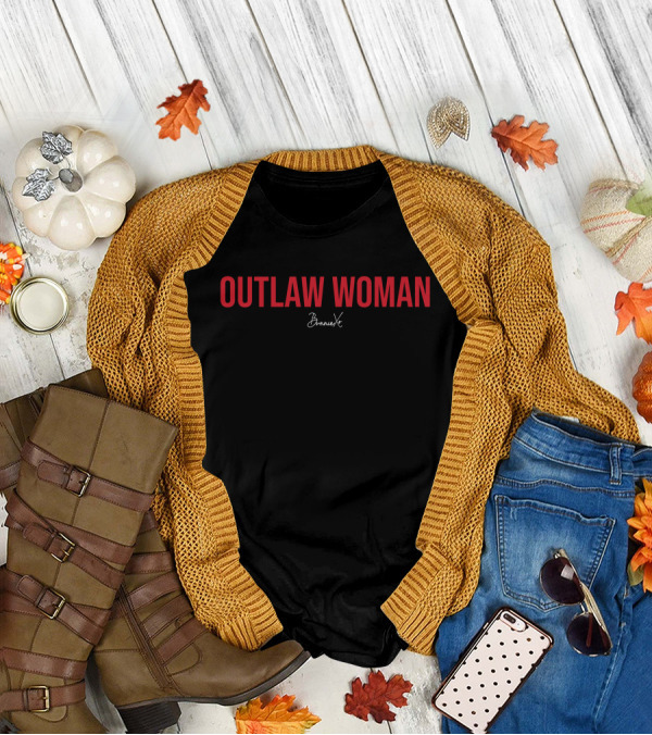 Outlaw Woman Bunnie Xo Merch T-Shirt