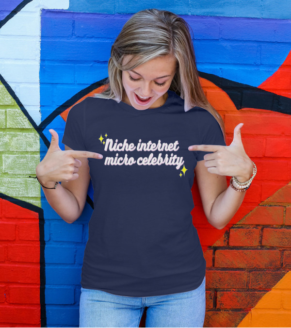 Niche Internet Micro Celebrity Srishtigargg Sparkling Text T-Shirt