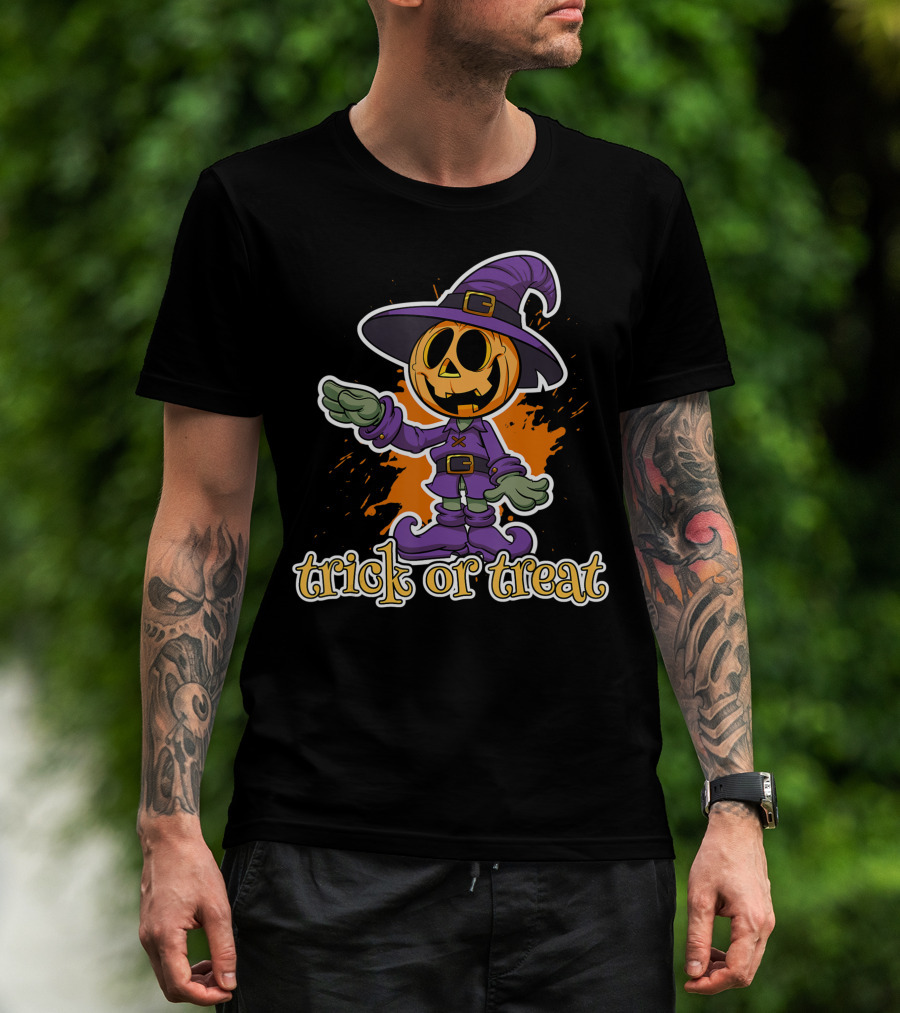 Trick Or Treat Funny Halloween Pumpkin In Witch Hat T-Shirt