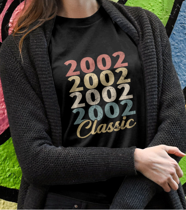 2002 Classic Retro T-Shirt