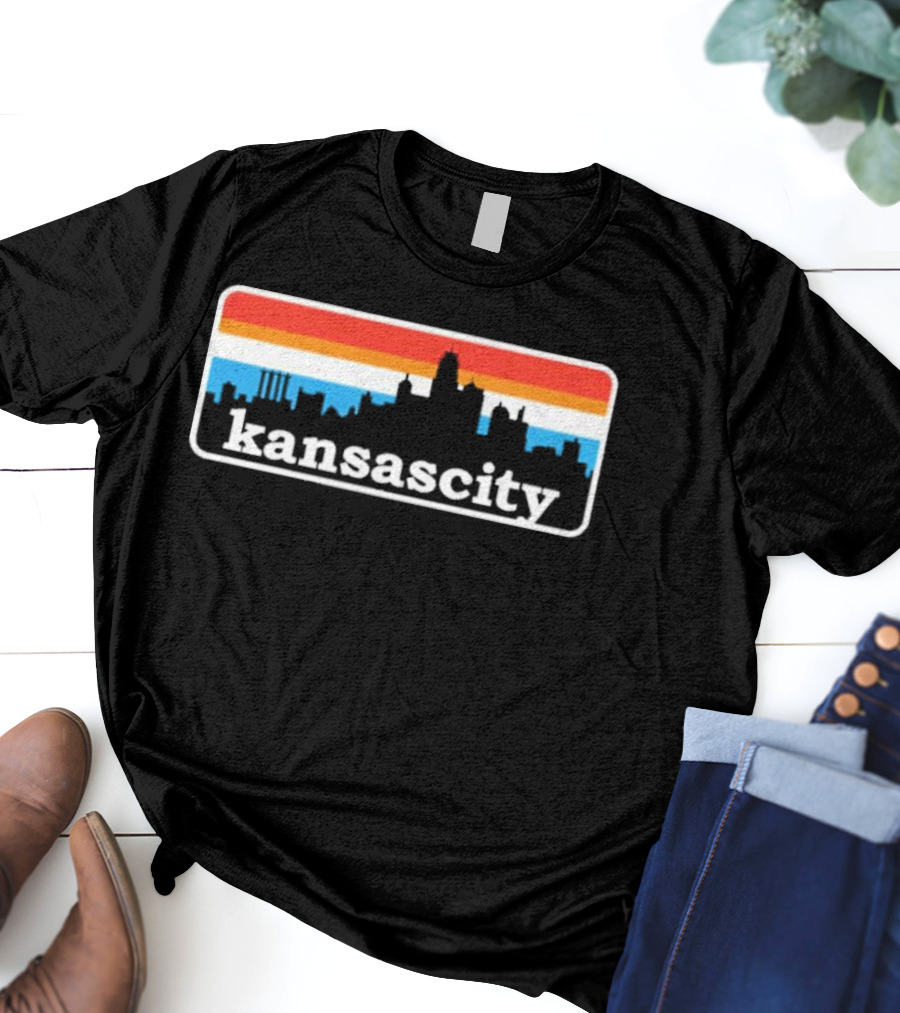 Kansas City Skyline Retro Colors T-Shirt