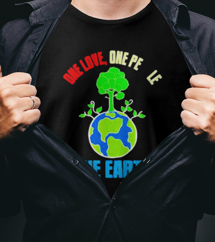 One Love One People One Earth Green Tree Globe Earth Day T-Shirt