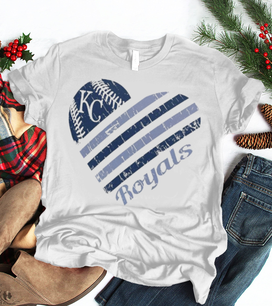 Kansas City Royals G-III 4Her Carl Banks White Heart KC Baseball Royals T-Shirt