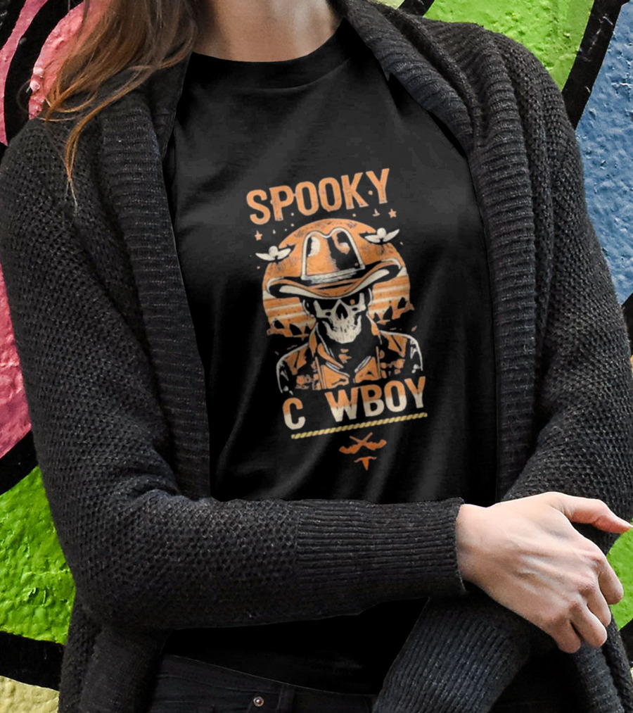 Spooky Cowboy Skeleton Skull In Hat With Sunset Trick Or Treat Halloween T-Shirt