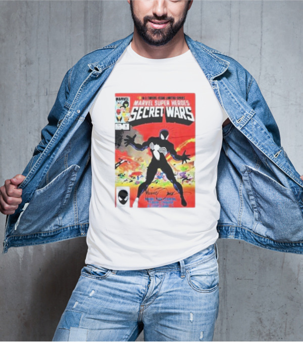 Marvel Super Heroes Secret Wars Spider-Man Black Suit Comic Cover T-Shirt