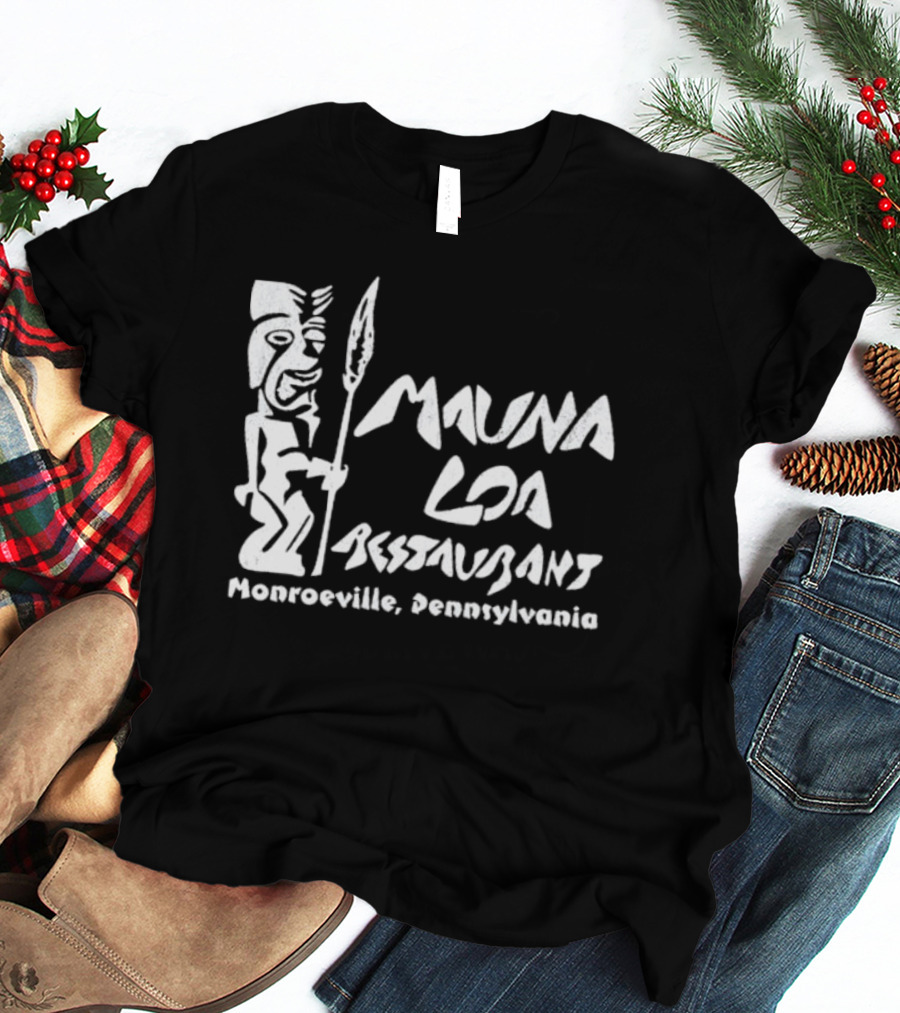 Mauna Loa Restaurants Monroeville Pennsylvania Tiki Statue T-Shirt
