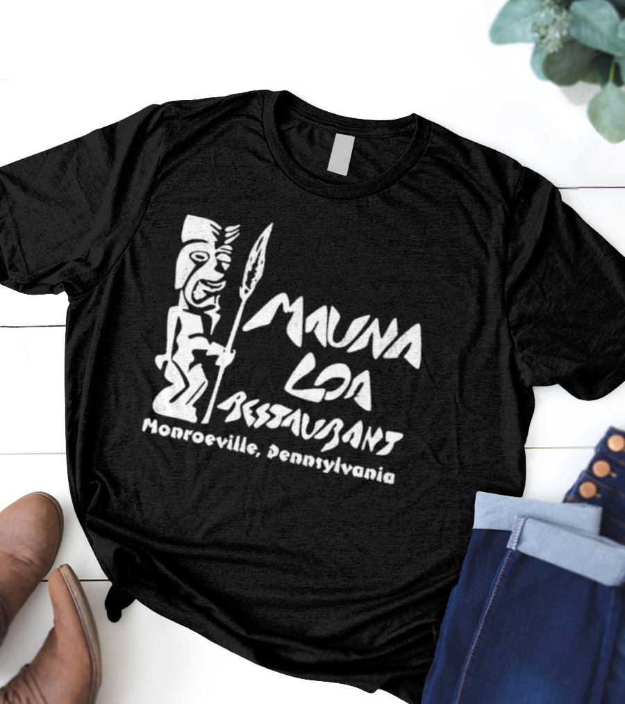 Mauna Loa Restaurants Monroeville Pennsylvania Tiki Statue T-Shirt