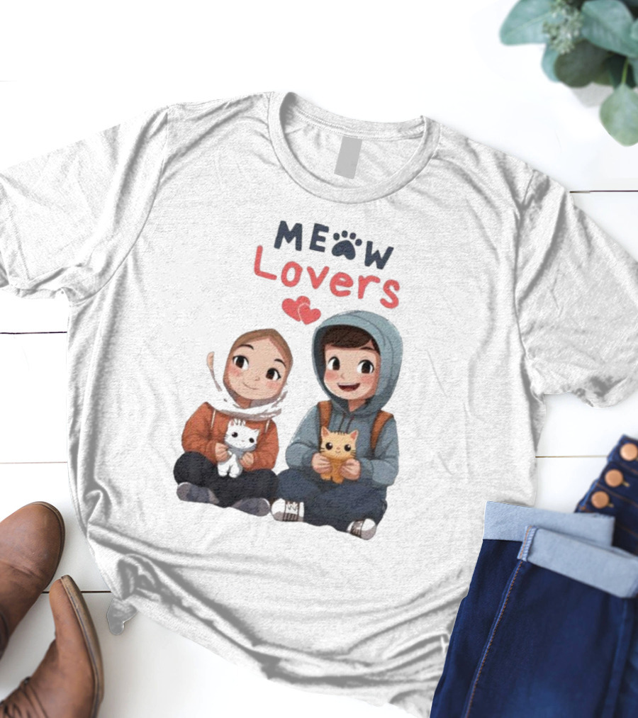 Meow Lovers Cute Boy And Girl With Kittens T-Shirt