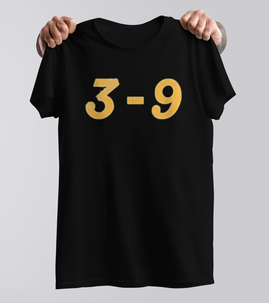Old Grad 3-9 Pitt Football Fan T-Shirt