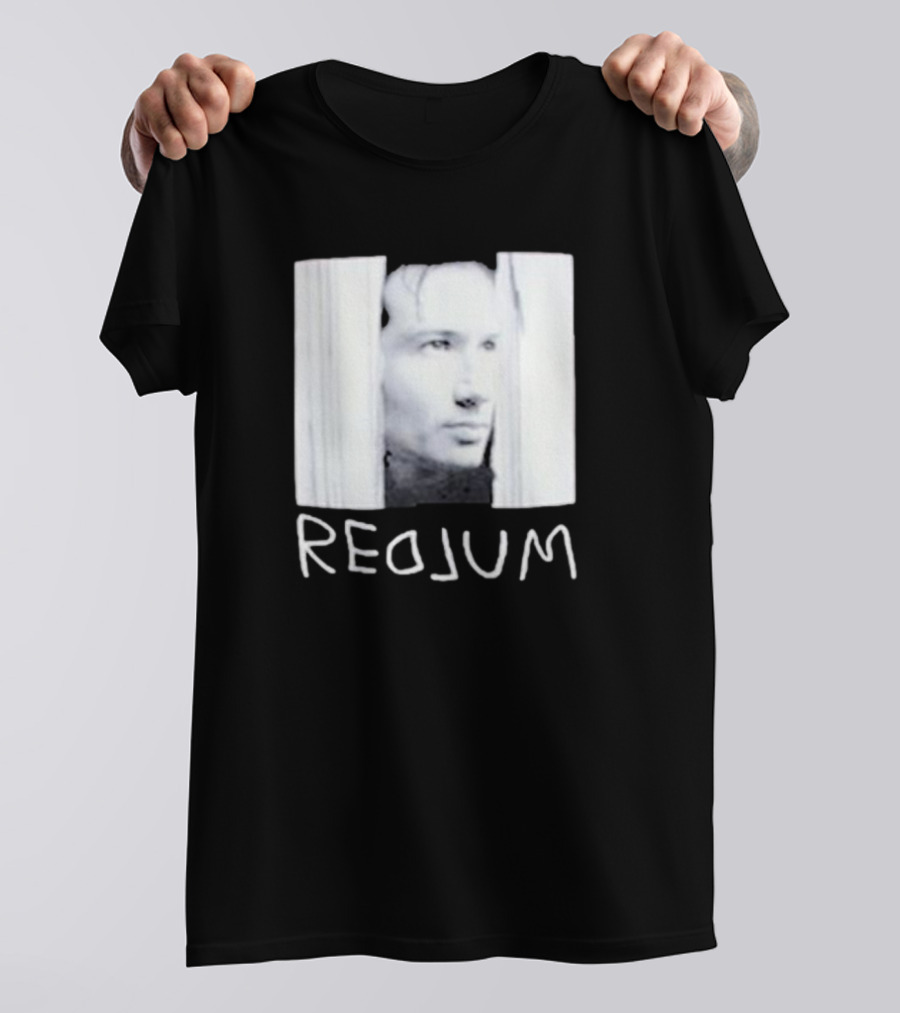 Redrum The Shining Redlum Johnny Face Peeking Through Door T-Shirt