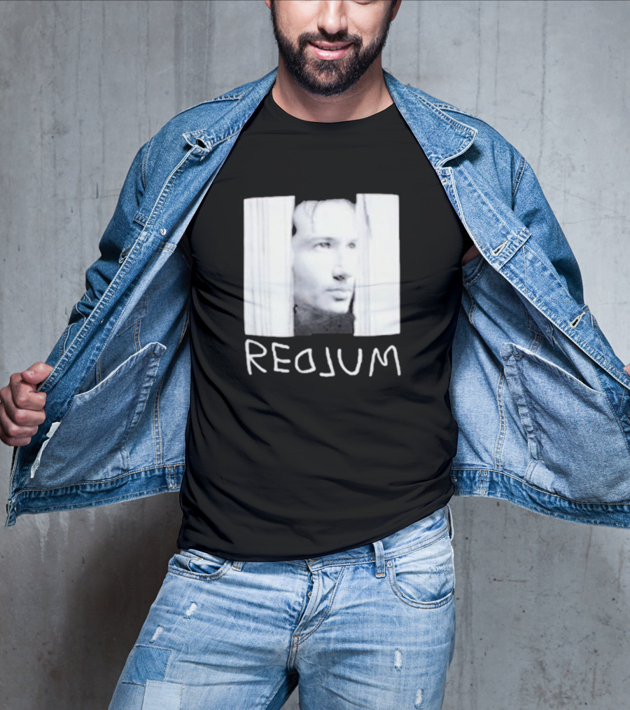 Redrum The Shining Redlum Johnny Face Peeking Through Door T-Shirt