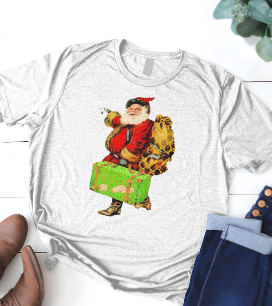 Market Designer Santa Vintage Luggage T-Shirt