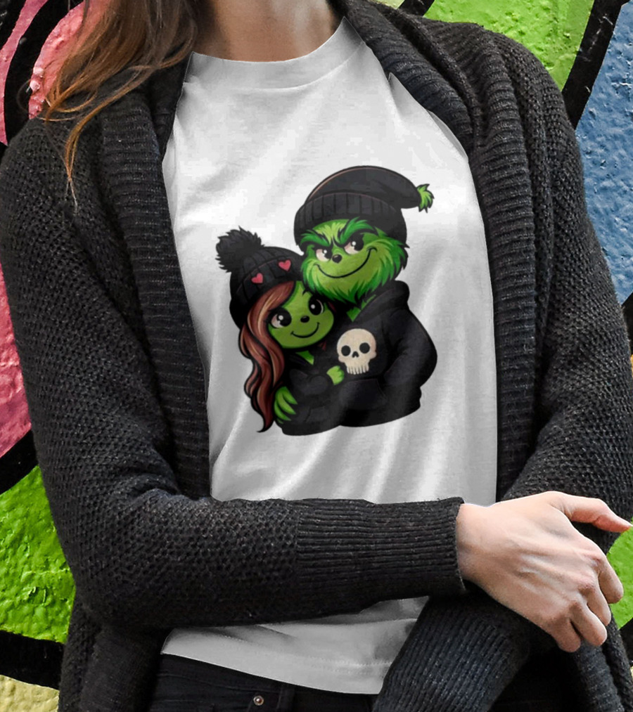 Cute Grinch And Girlfriend In Black Beanies With Skull Hoodie And Heart Details T-Shirt