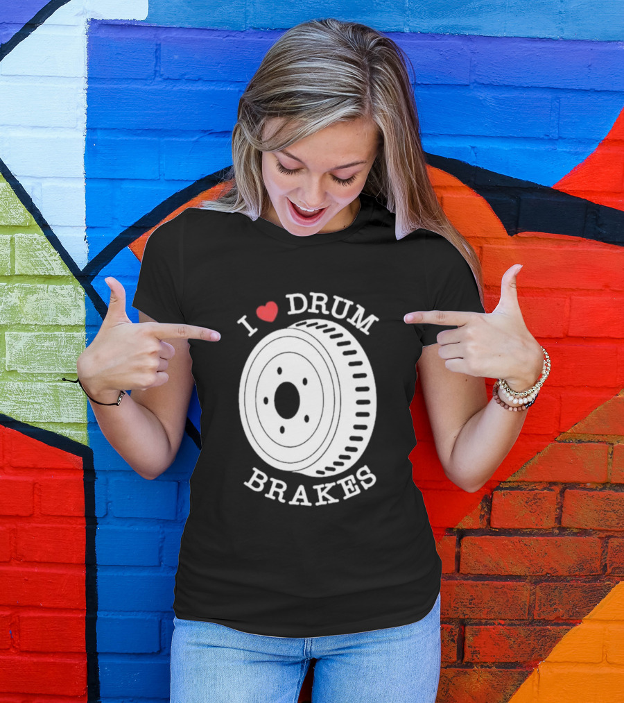 Junkyard Digs I Love Drum Brakes Retro Automotive Enthusiast T-Shirt