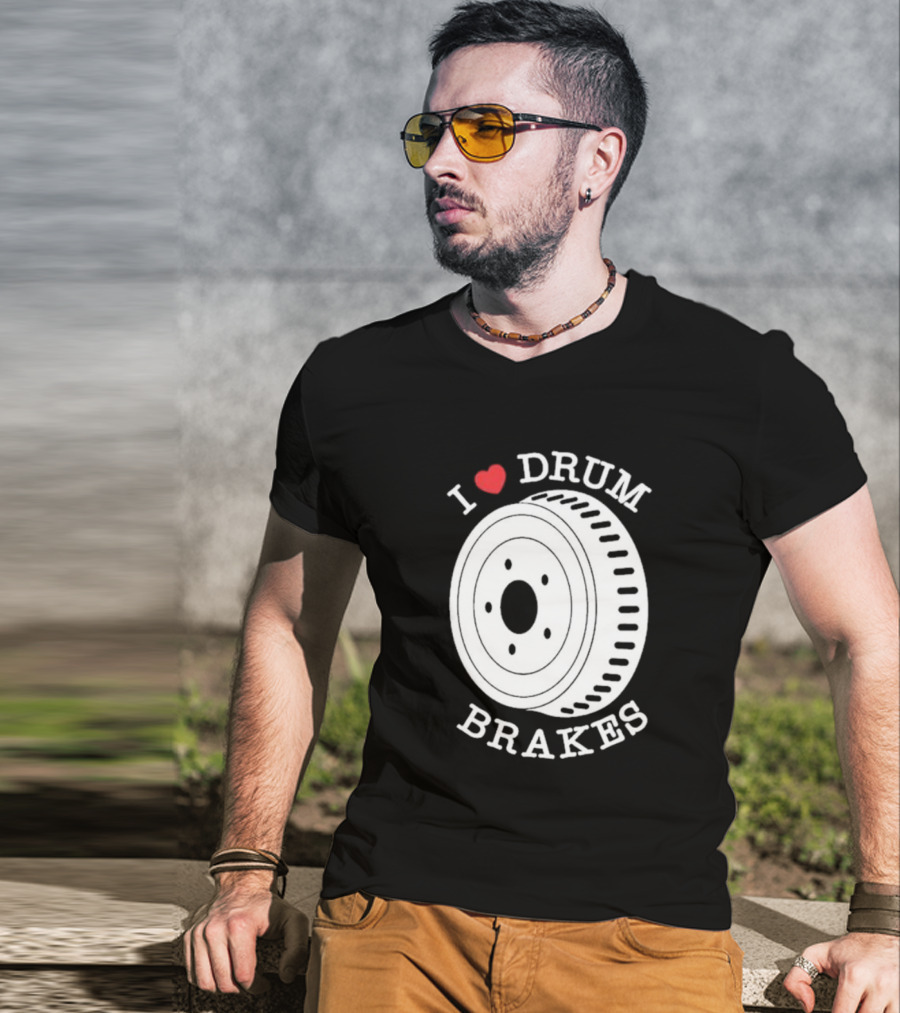 Junkyard Digs I Love Drum Brakes Retro Automotive Enthusiast T-Shirt