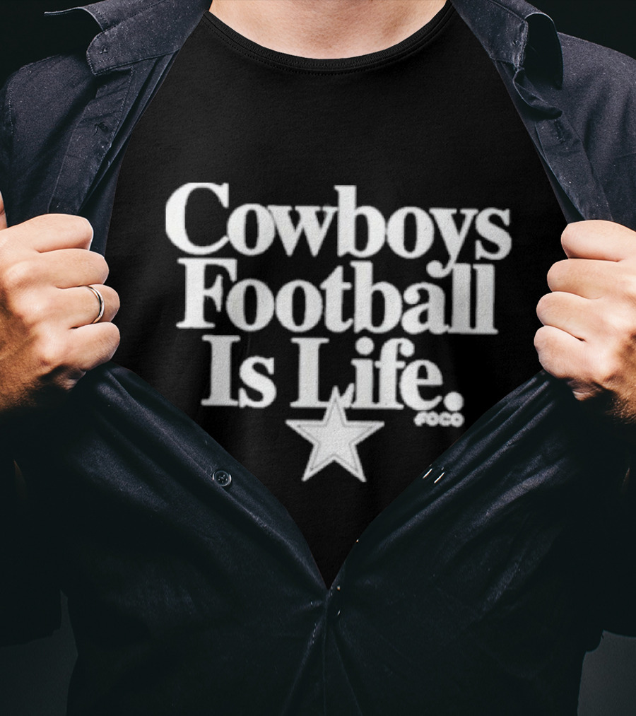 Calvin Watkins Cowboys Football Is Life Star Foco T-Shirt