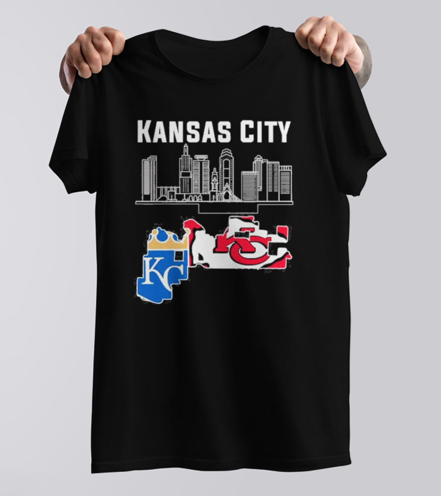 Kansas City Skyline KC Chiefs Royals Map T-Shirt