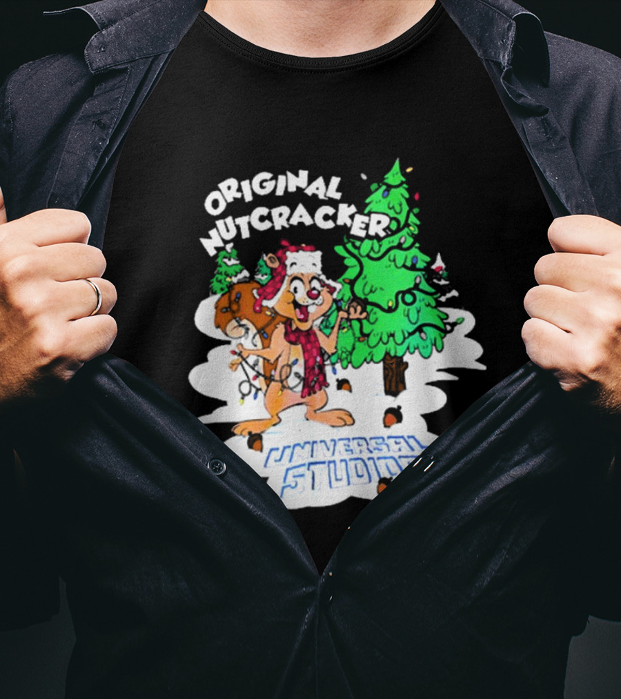 Original Nutcracker Earl The Squirrel Universal Studios Winter Scene T-Shirt